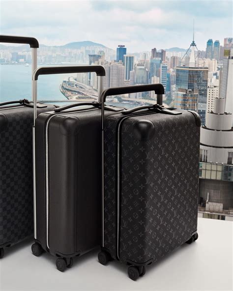 white louis vuitton luggage set